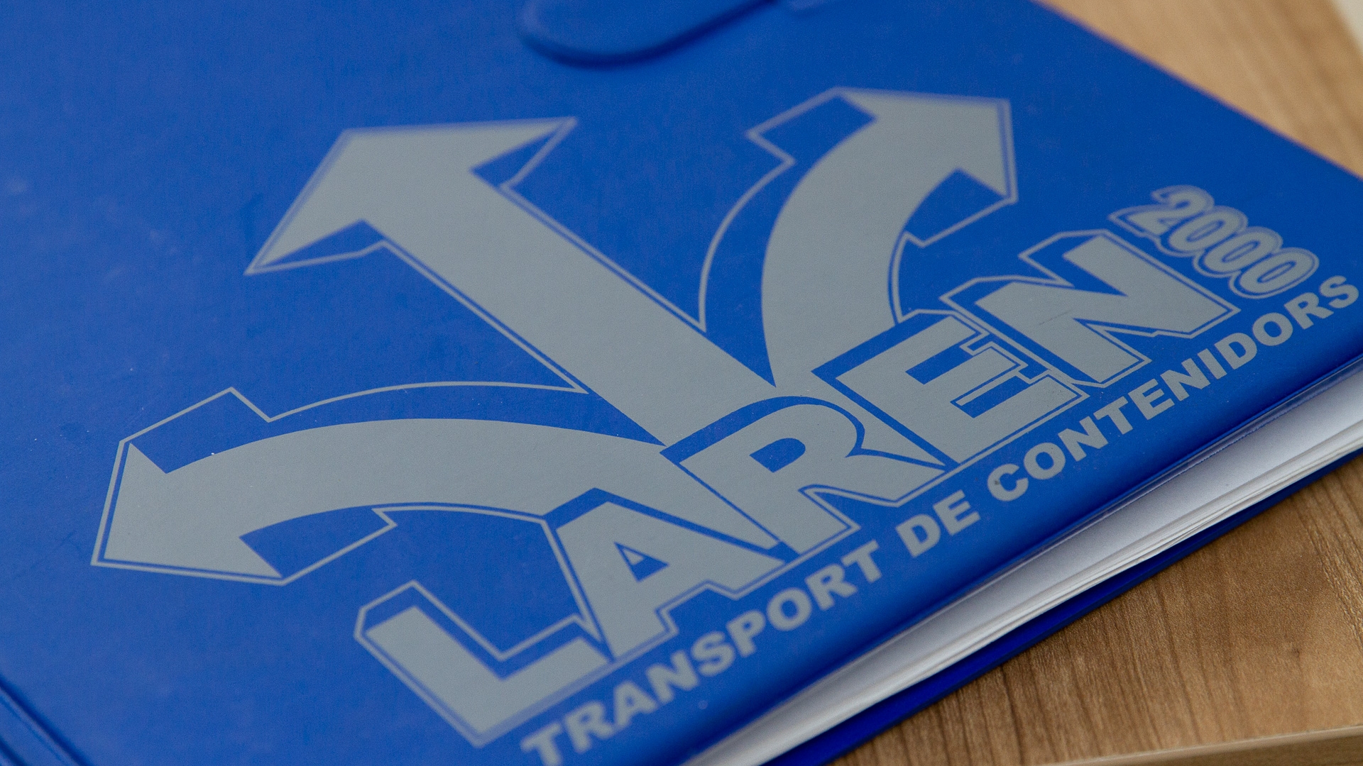 Objetivos Laren 2000